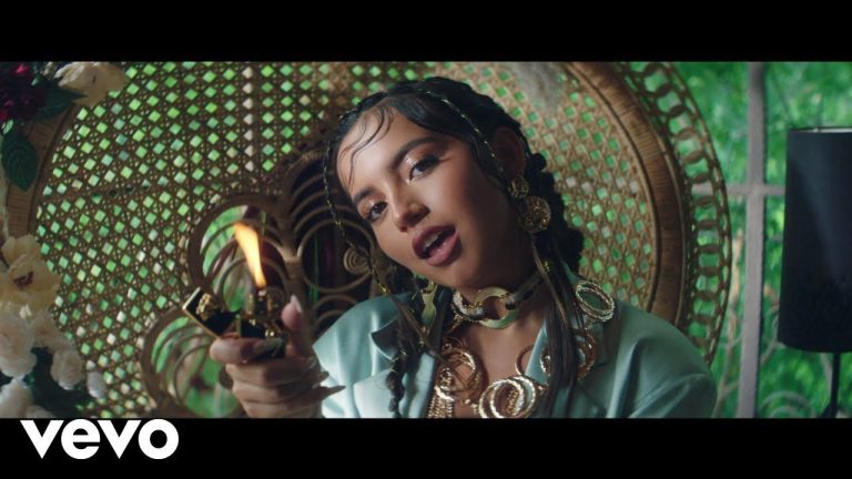 Isabela Merced, Danna Paola – Don’t Go